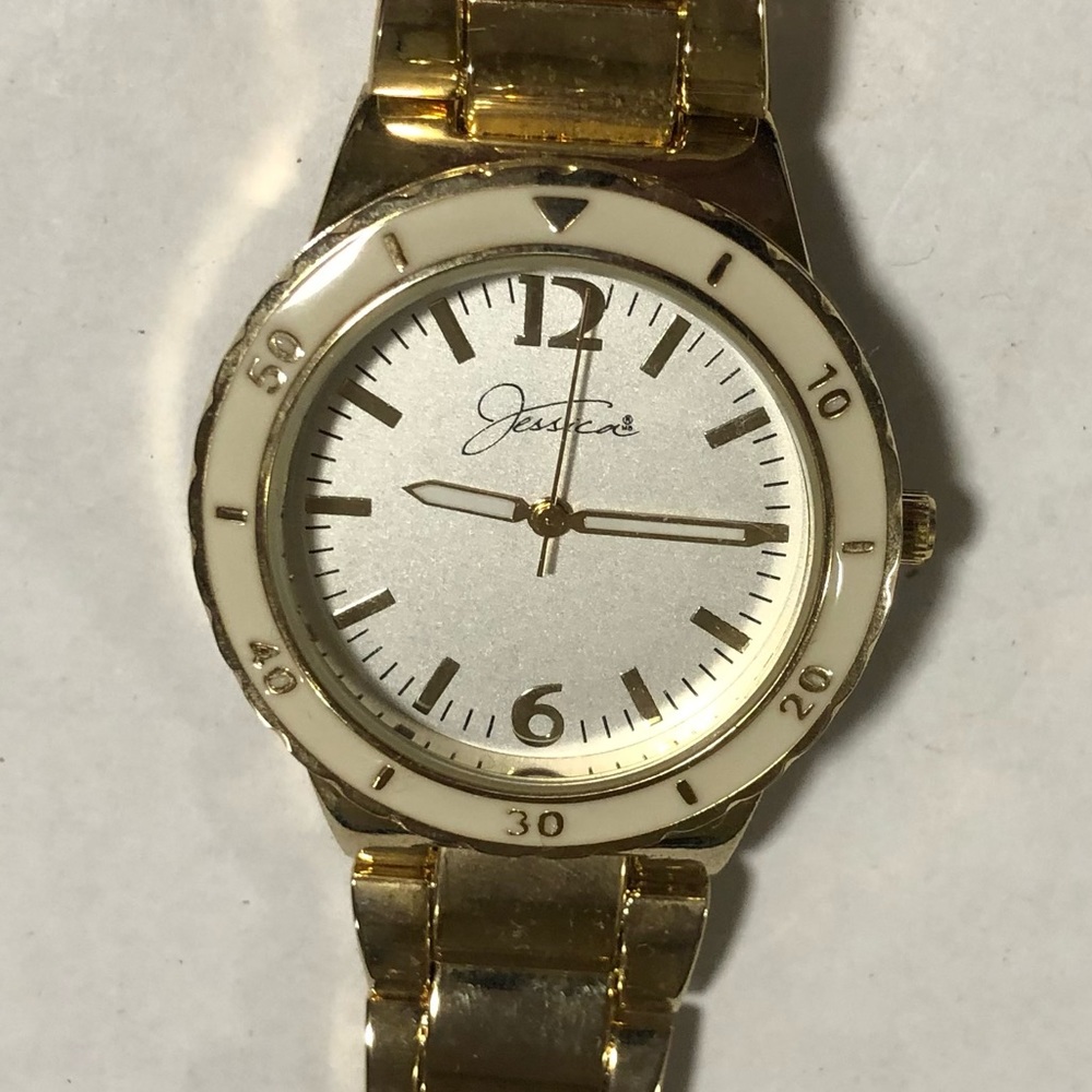 Vintage Jessica Gold Tone White Circle Analog Quartz Watch